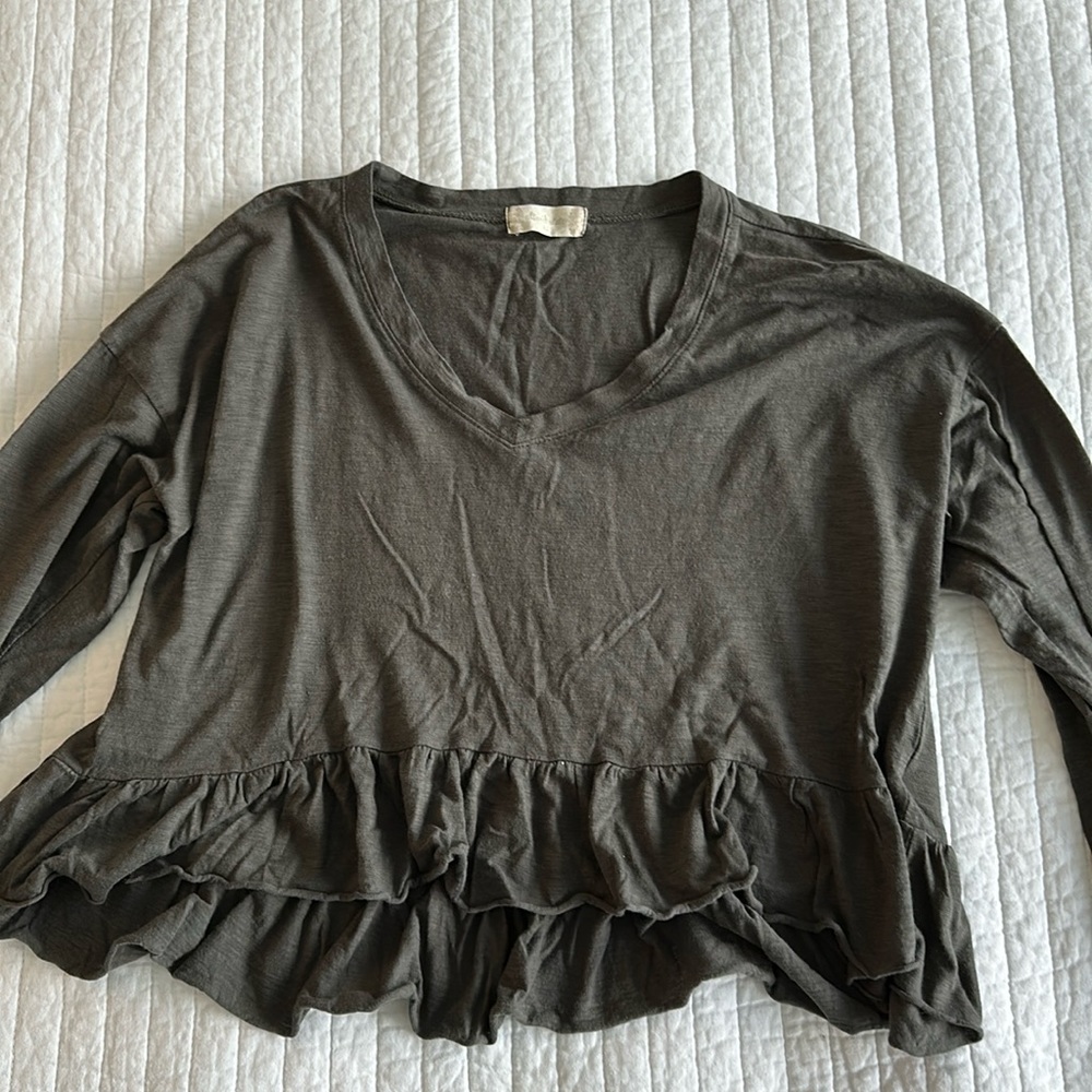 Altar’d state ruffle long sleeve crop top